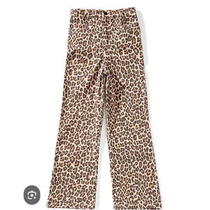 Girls Brown Leopard Print Pants. Dillards. Originality. SZ M